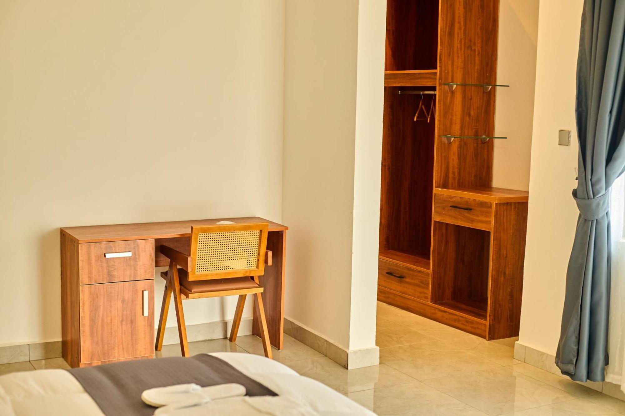 Aiden Homes And Apartments Hotel Koforidua Eksteriør billede