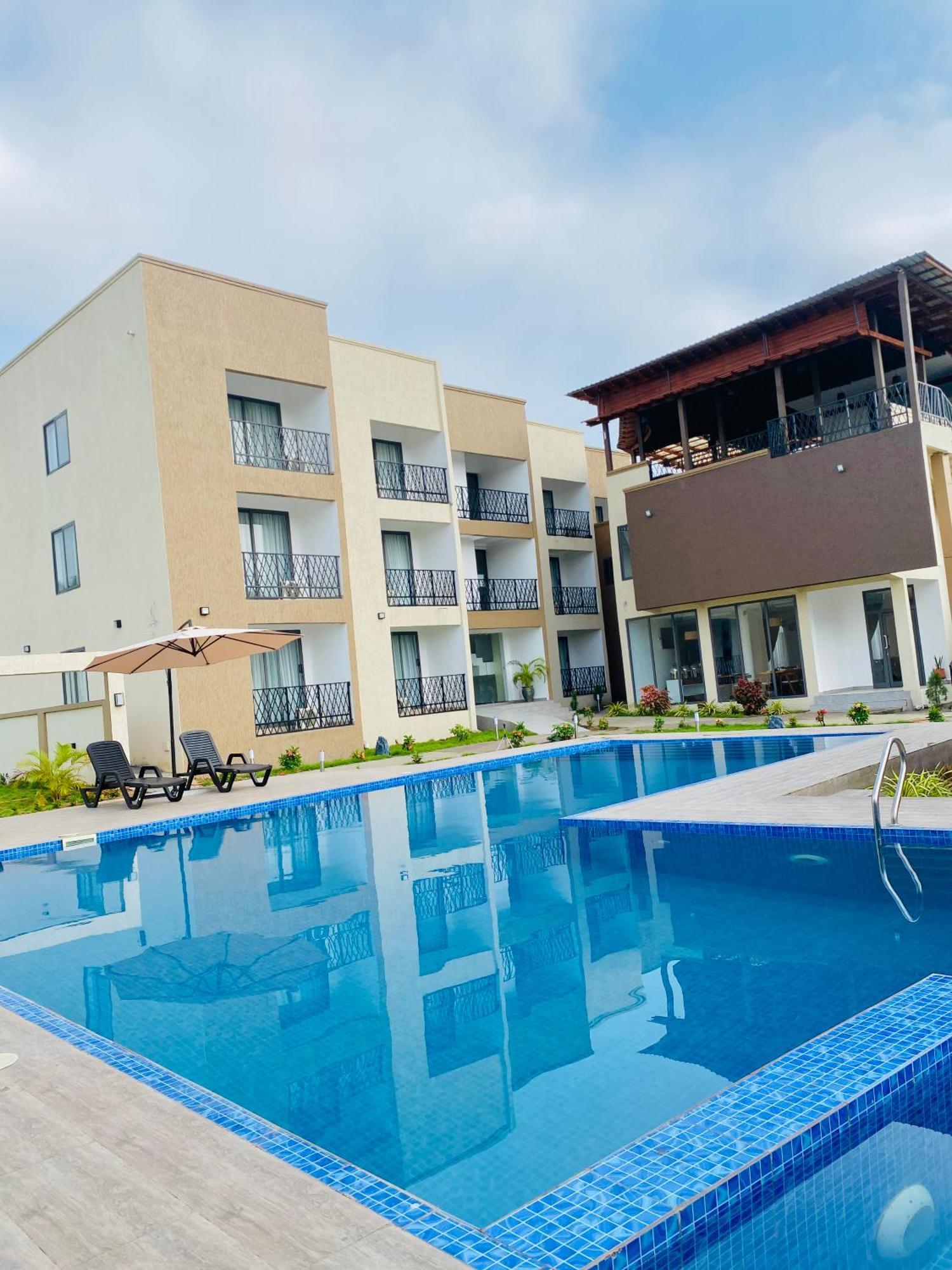 Aiden Homes And Apartments Hotel Koforidua Eksteriør billede