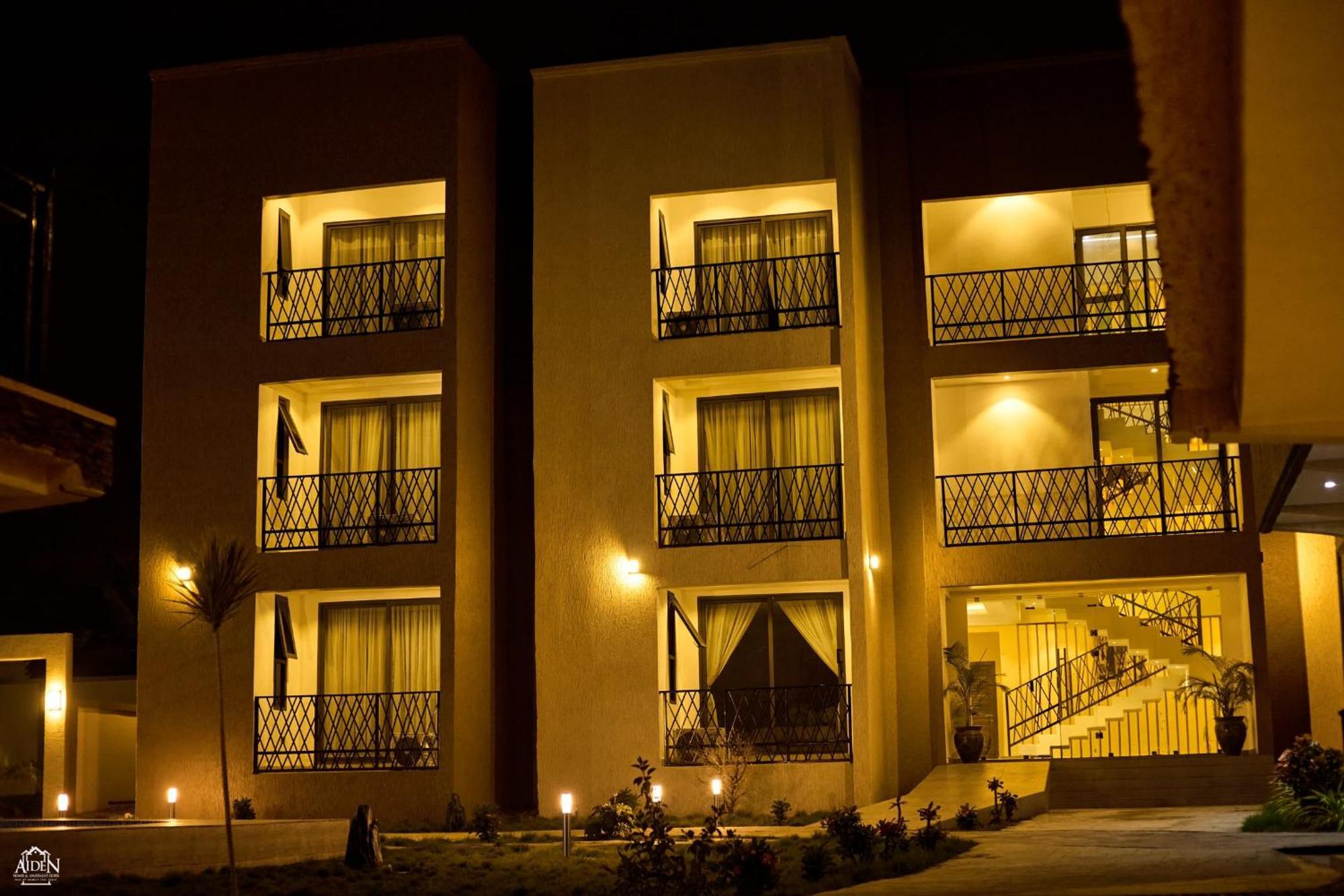 Aiden Homes And Apartments Hotel Koforidua Eksteriør billede