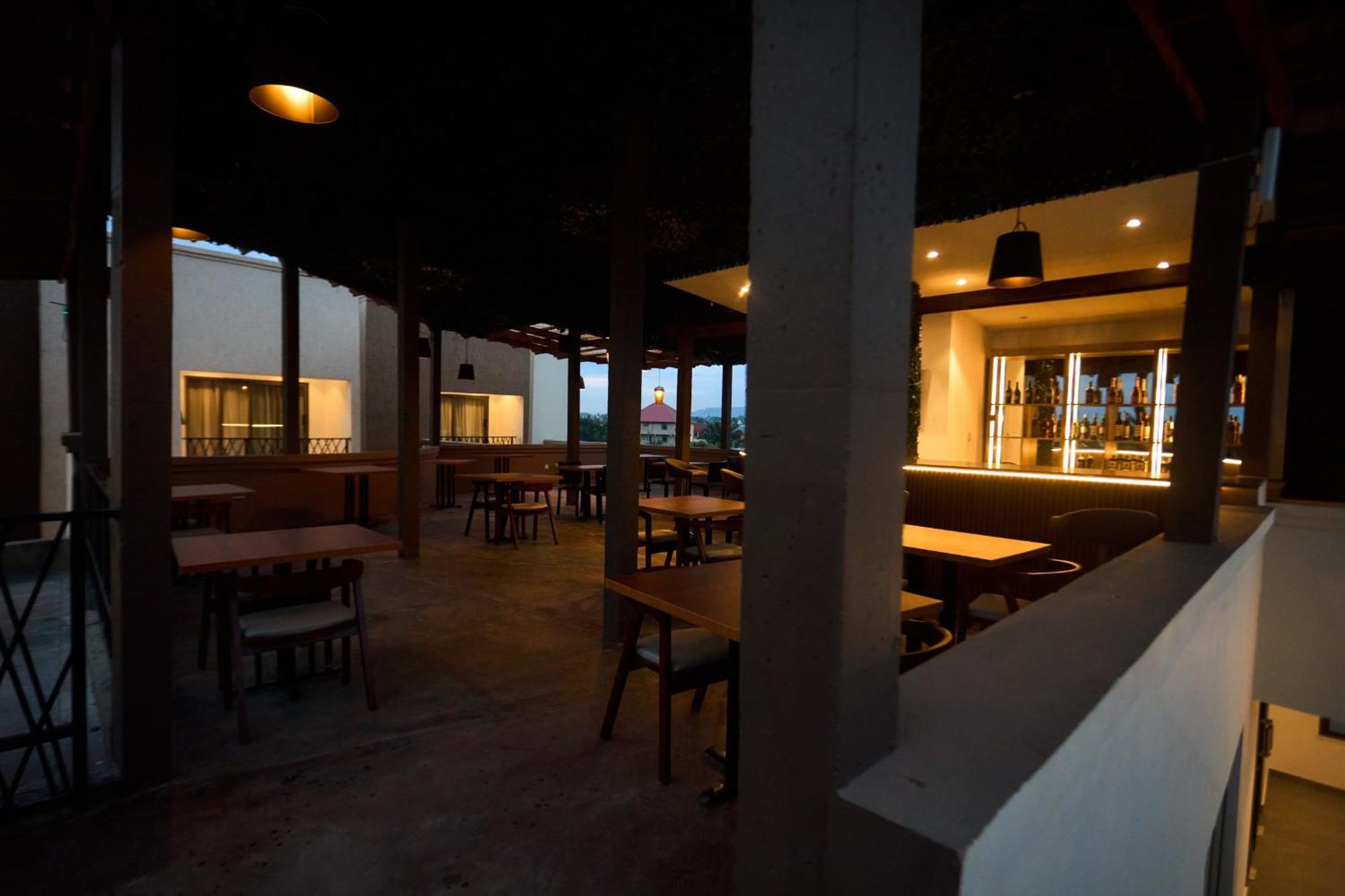 Aiden Homes And Apartments Hotel Koforidua Eksteriør billede