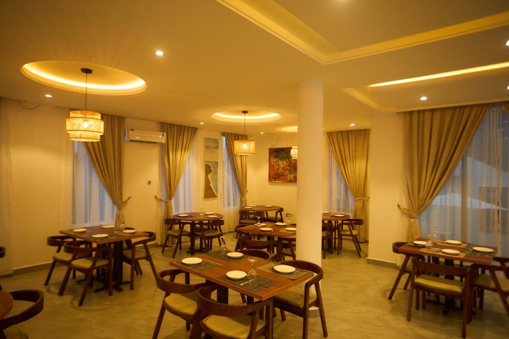 Aiden Homes And Apartments Hotel Koforidua Eksteriør billede