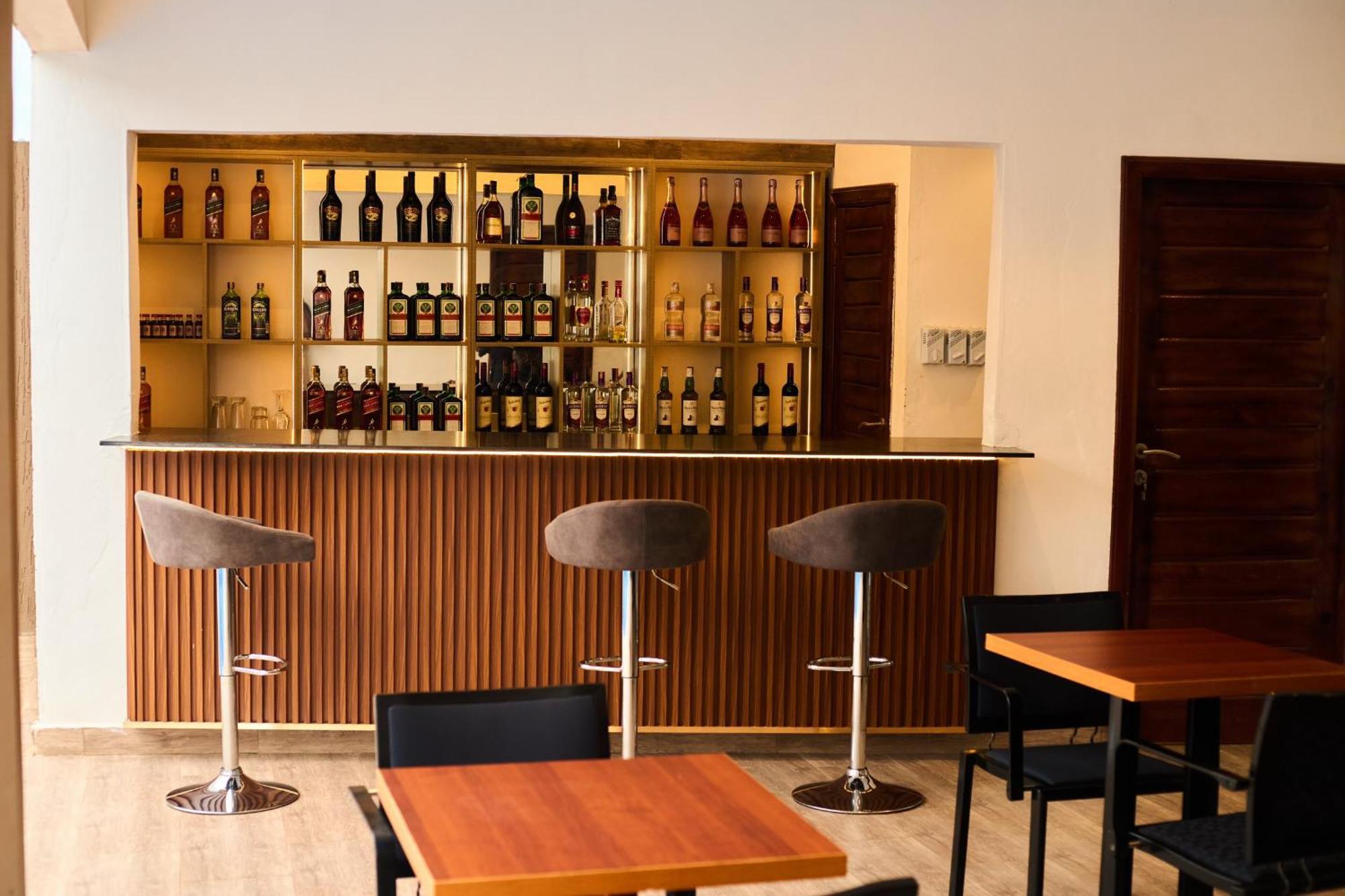 Aiden Homes And Apartments Hotel Koforidua Eksteriør billede