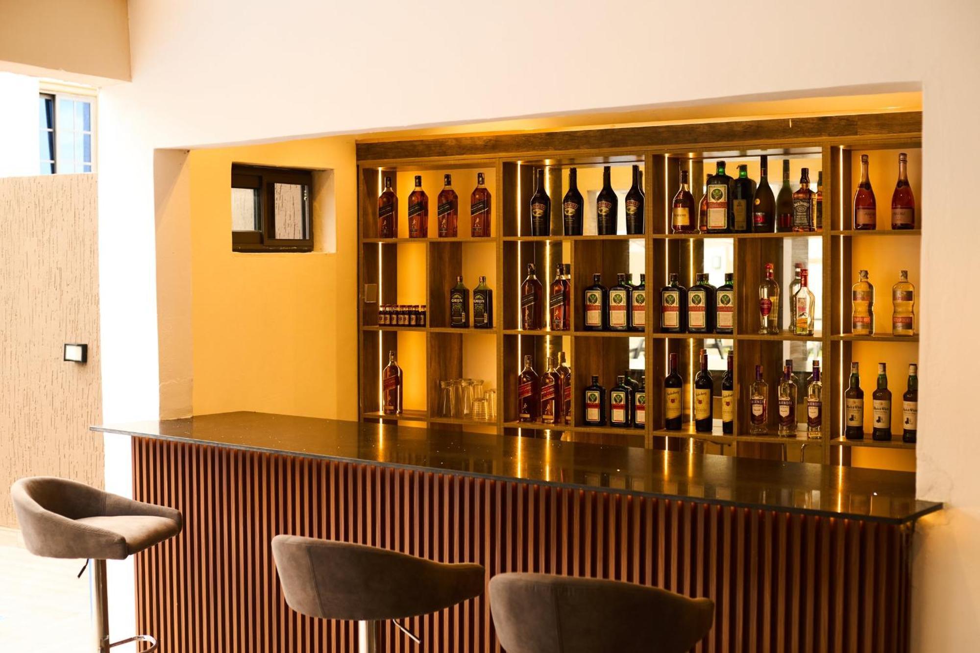 Aiden Homes And Apartments Hotel Koforidua Eksteriør billede