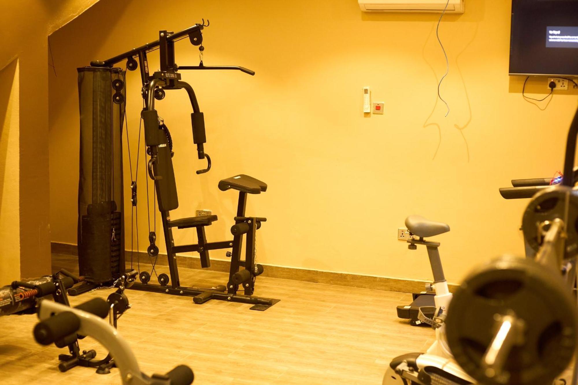 Aiden Homes And Apartments Hotel Koforidua Eksteriør billede