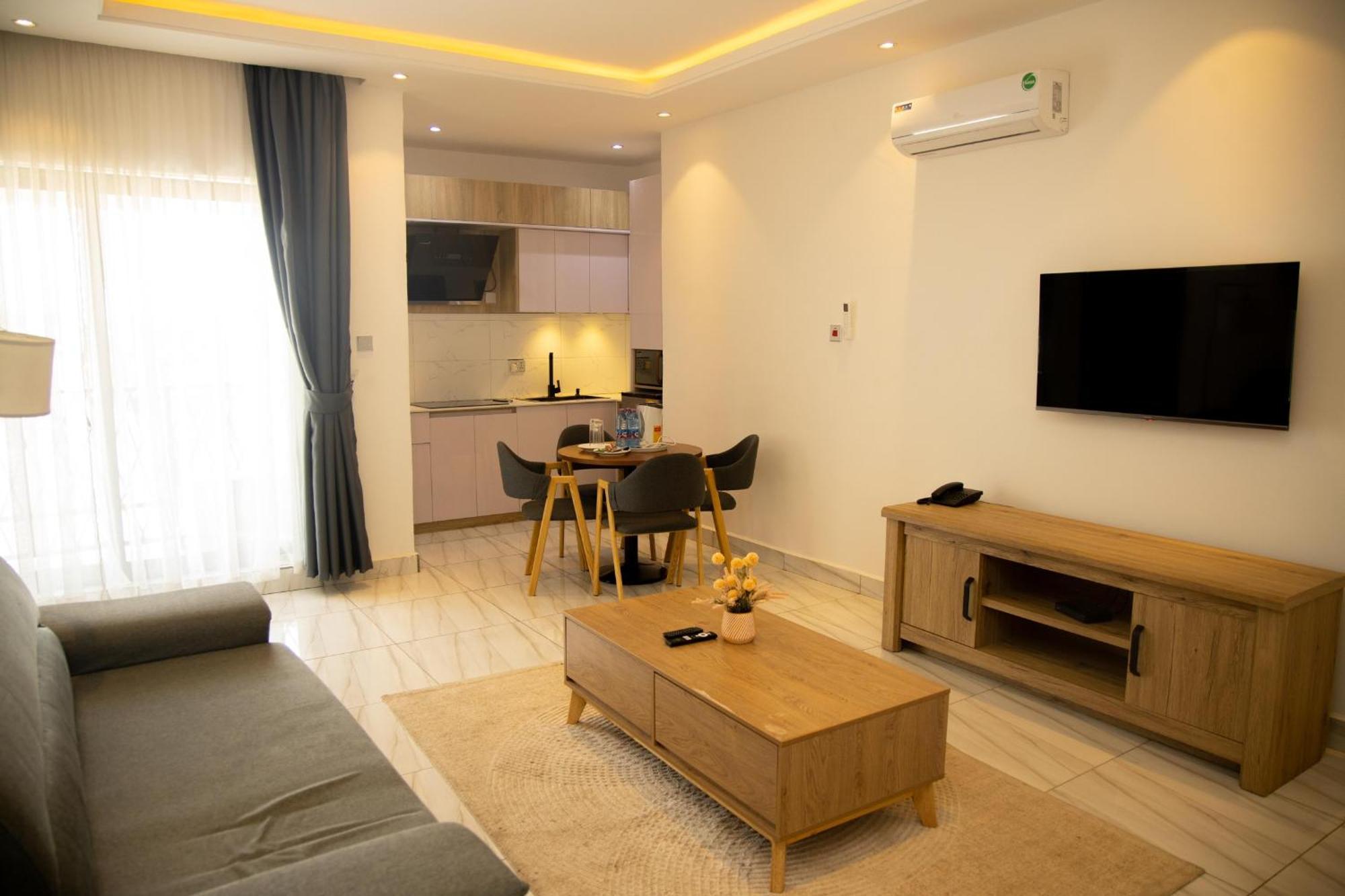Aiden Homes And Apartments Hotel Koforidua Eksteriør billede