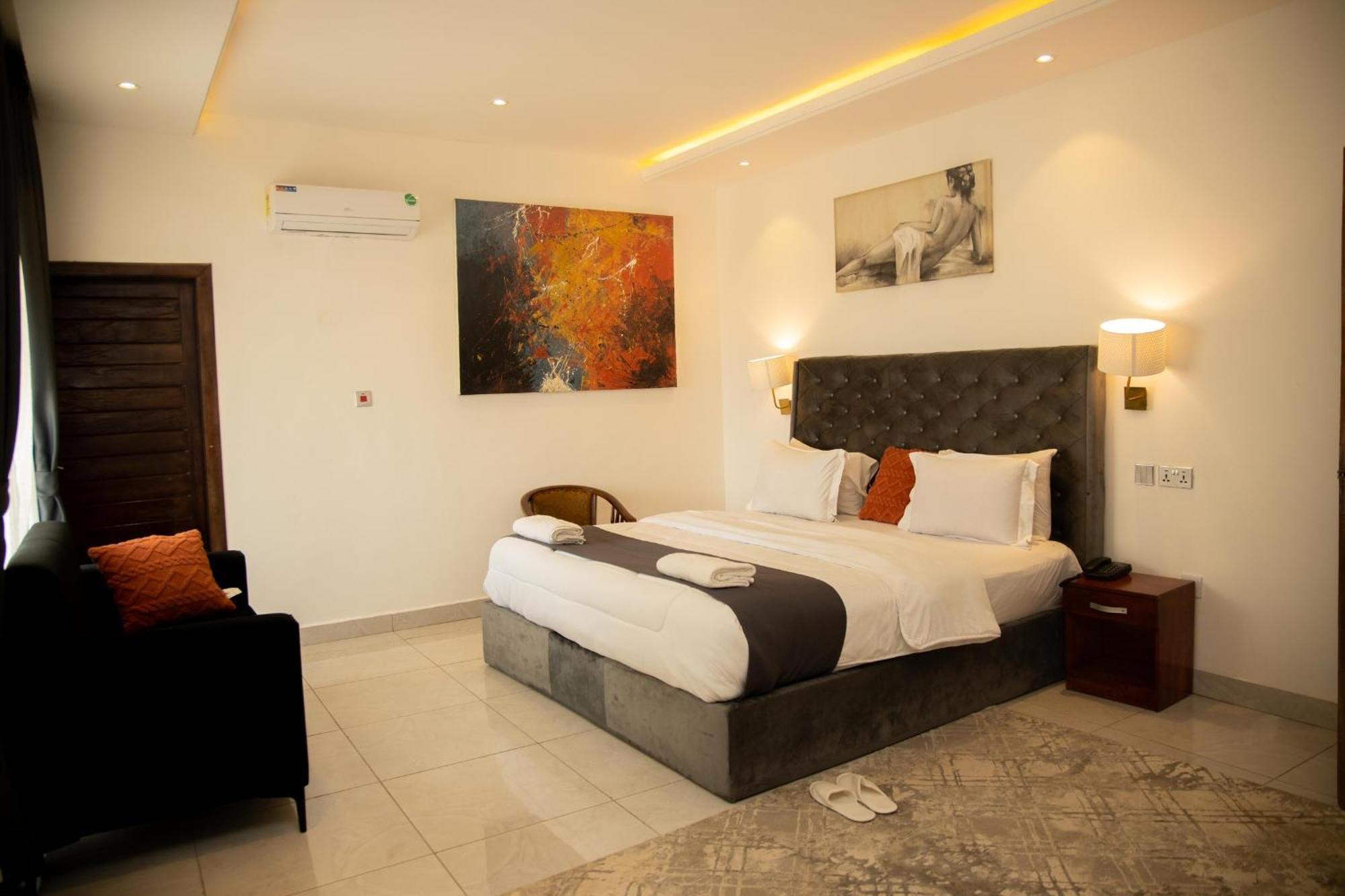 Aiden Homes And Apartments Hotel Koforidua Eksteriør billede