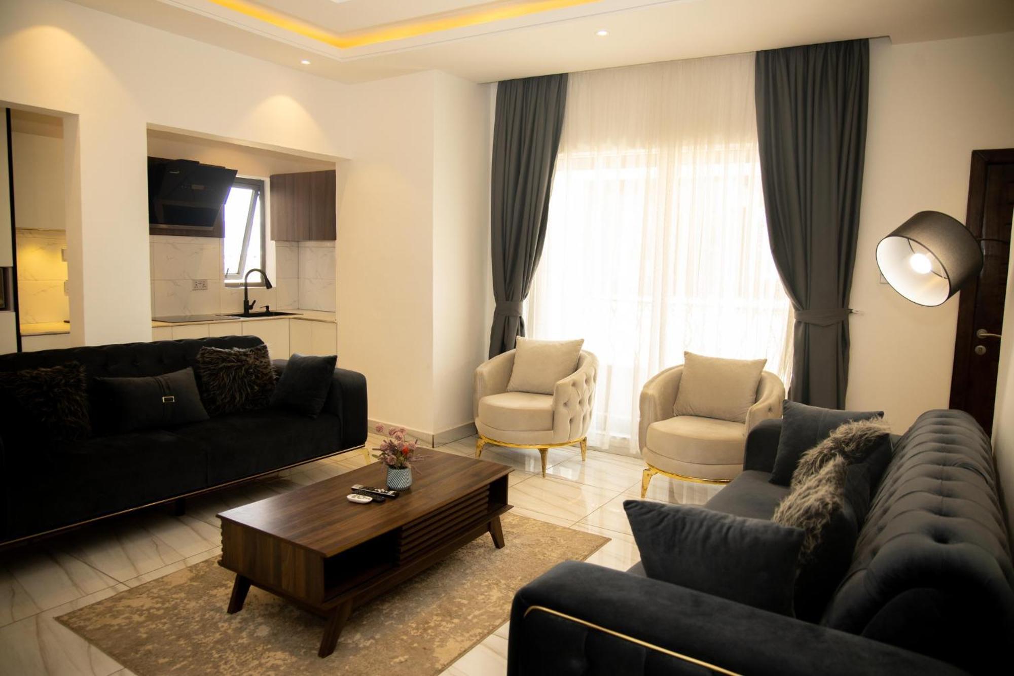 Aiden Homes And Apartments Hotel Koforidua Eksteriør billede