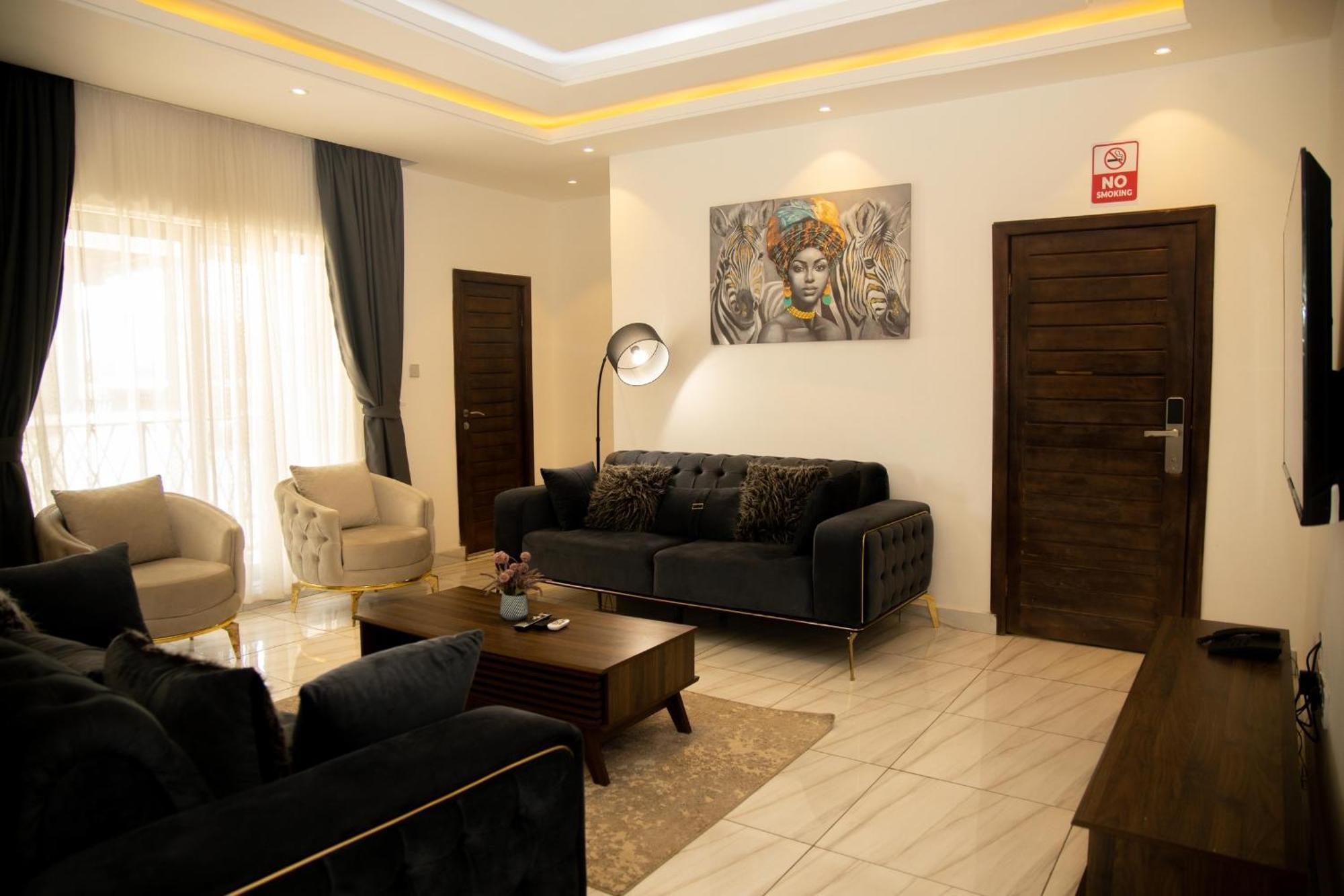 Aiden Homes And Apartments Hotel Koforidua Eksteriør billede