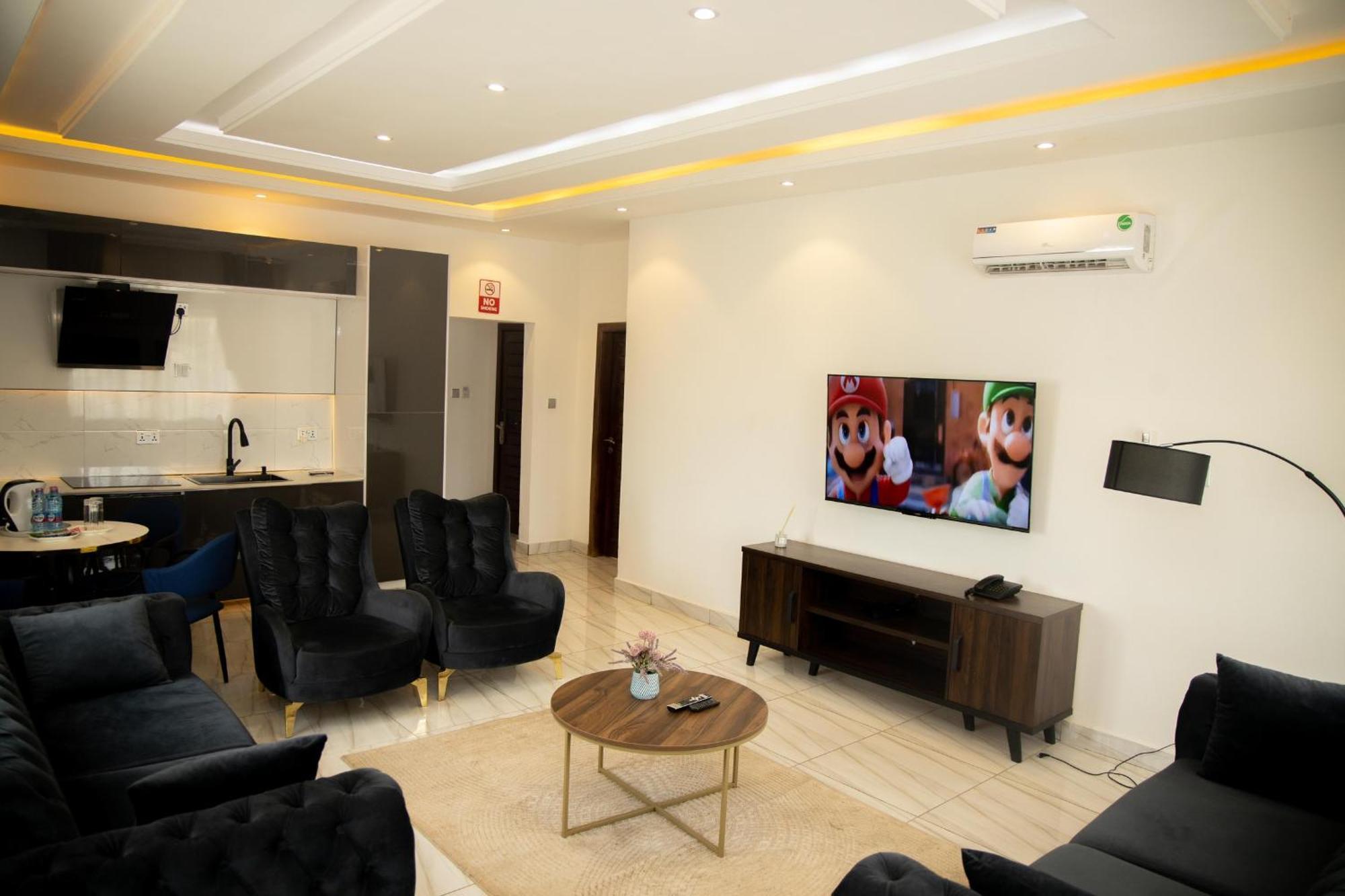 Aiden Homes And Apartments Hotel Koforidua Eksteriør billede